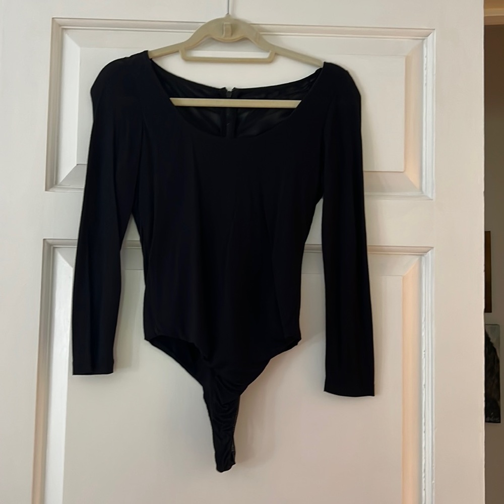 Alive and Olivia black bodysuit. Long sleeves and mesh back with zipper